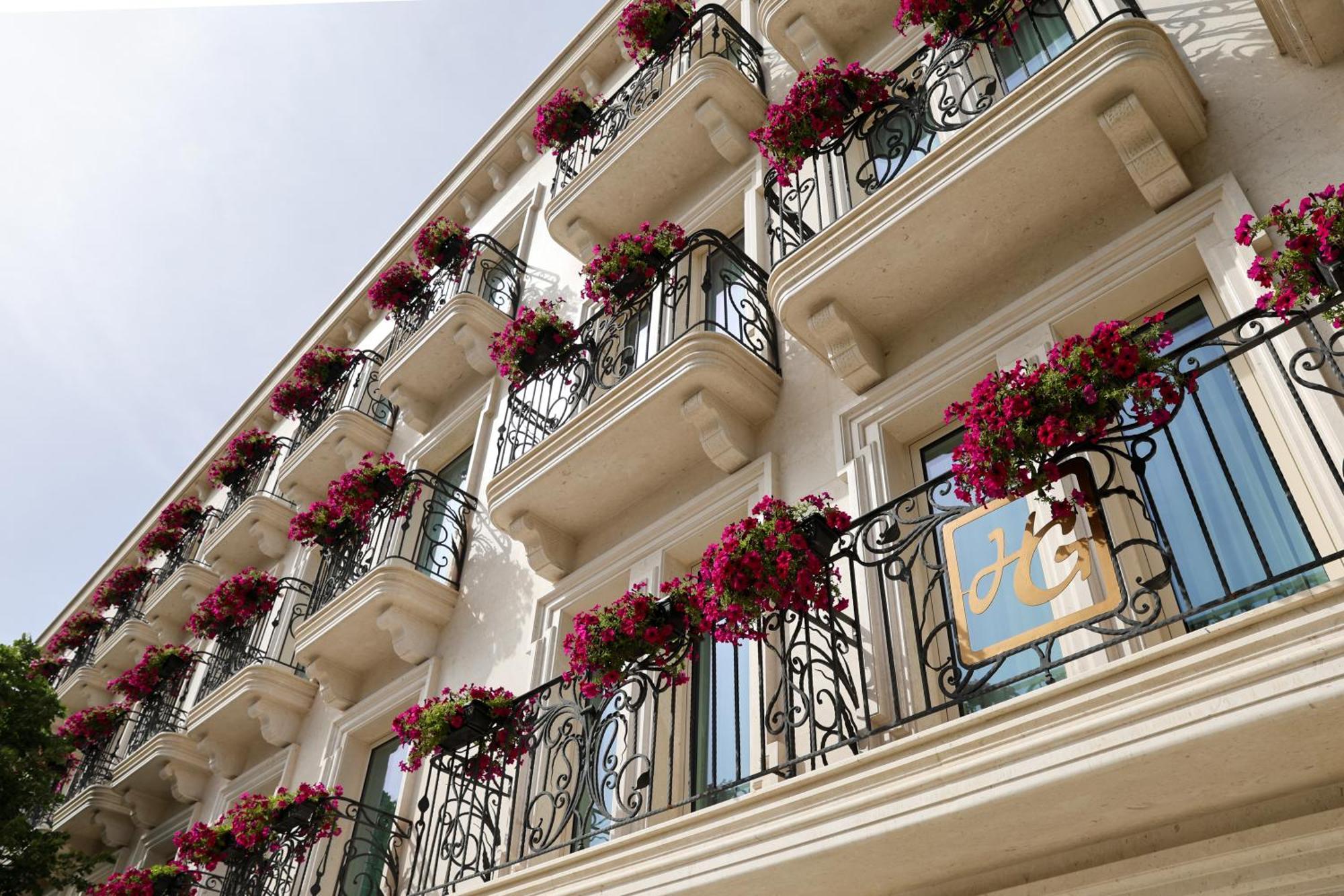 Hotel Plaza Berat Exterior foto